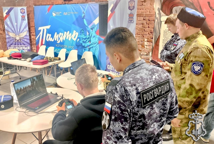 Петербургские росгвардейцы приняли участие в проведении слета казачьей молодежи Северо-Западного казачьего войска