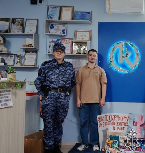В Ленинградской области сотрудники Росгвардии посетили приют для животных 
