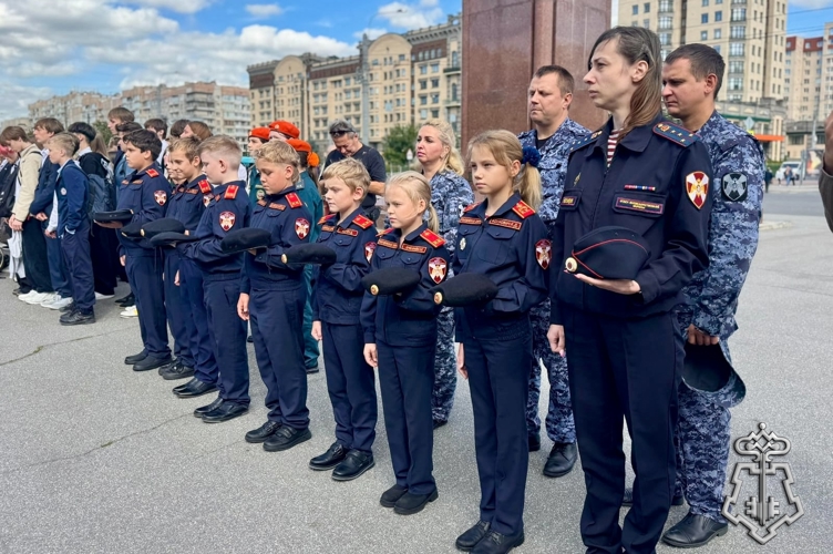 В Петербурге представители Росгвардии приняли участие в мероприятиях, приуроченных ко Дню солидарности в борьбе с терроризмом