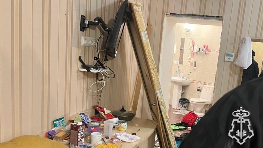 В Центральном районе Санкт-Петербурга наряд Росгвардии задержал нетрезвых дебоширов, повредивших имущество отеля