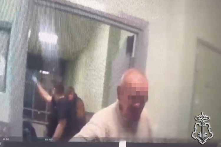 В петербургской больнице наряд Росгвардии задержал правонарушителя, нанесшего травмы медицинскому работнику (ВИДЕО)
