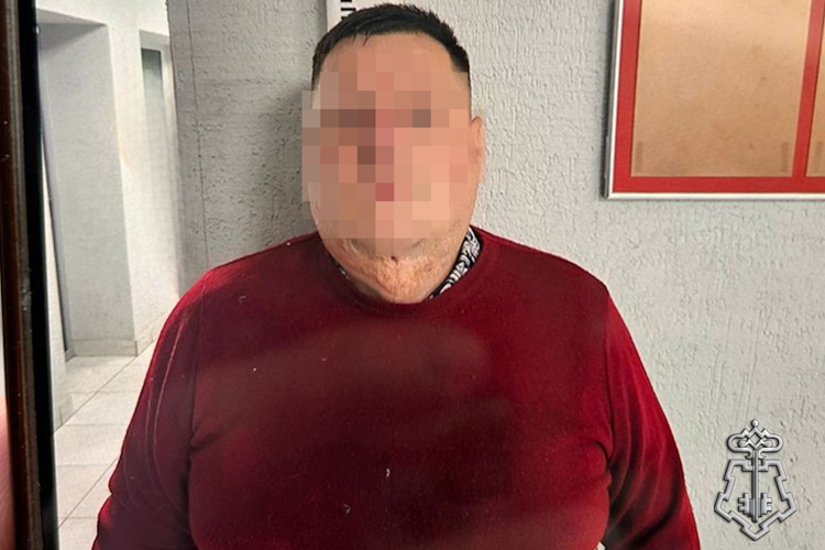 В Санкт-Петербурге наряд Росгвардии задержал мужчину, сообщившего о минировании дома культуры