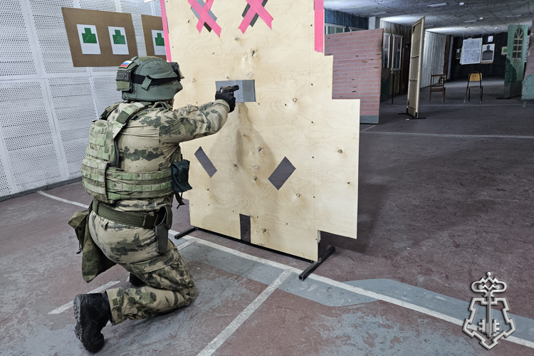 В Управлении вневедомственной охраны Росгвардии по Санкт-Петербургу и Ленинградской области прошел открытый чемпионат по стрельбе из боевого ручного стрелкового оружия (ВИДЕО)