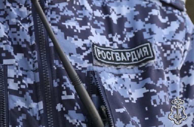 В Петербурге наряд Росгвардии задержал мужчину, нанесшего побои пациенту больницы