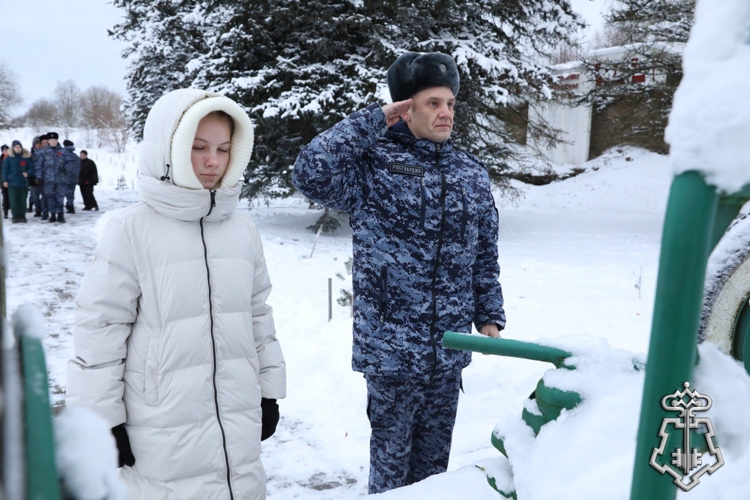 В Ленинградской области сотрудники Росгвардии провели мероприятие, посвященное Дню прорыва блокады Ленинграда