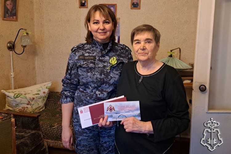 В Санкт-Петербурге и Ленинградской области представители Росгвардии приняли участие в мероприятиях, приуроченных ко Дню полного освобождения Ленинграда от фашистской блокады