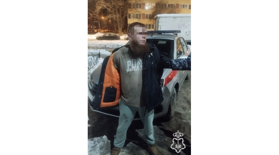 В Петербурге наряд Росгвардии задержал дебошира, угрожавшего убийством администратору банного комплекса
