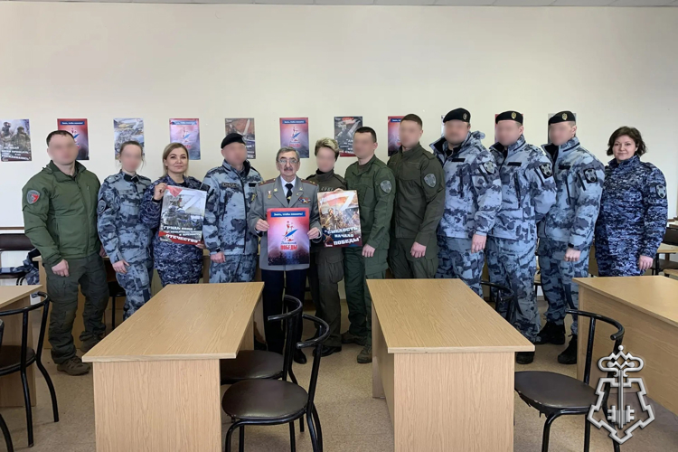В Петербурге представители Росгвардии приняли участие в акции «Диктант Победы»