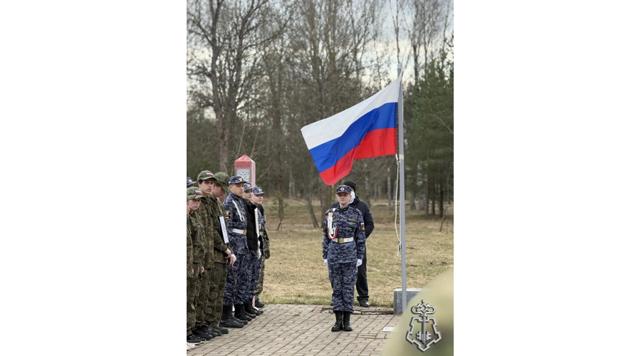 В Санкт-Петербурге представительница Росгвардии приняла  участие в проведении военно-патриотической игры «Зарница» для школьников