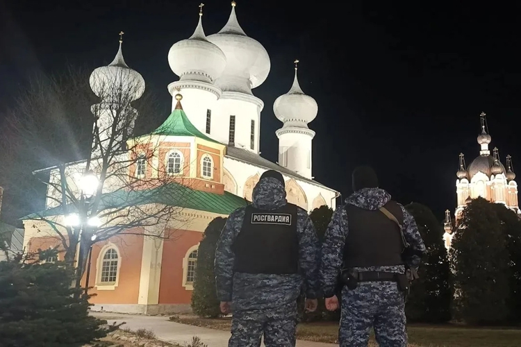 Сотрудники Росгвардии обеспечили правопорядок на мероприятиях, посвященных празднику Пасхи