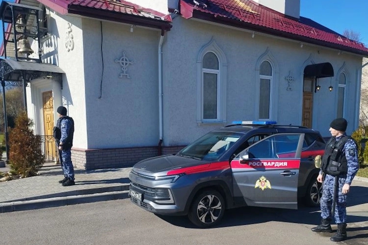 Сотрудники Росгвардии обеспечили правопорядок на мероприятиях, посвященных празднику Пасхи