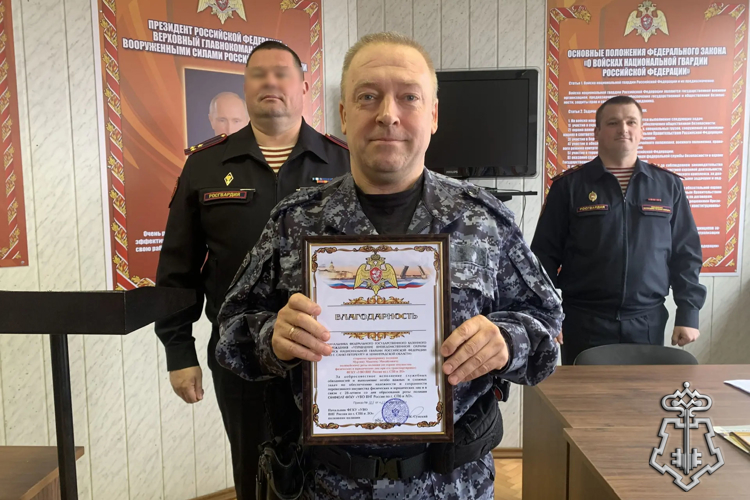 В роте по охране имущества физических и юридических лиц при транспортировке регионального Управления вневедомственной охраны состоялось торжественное совещание