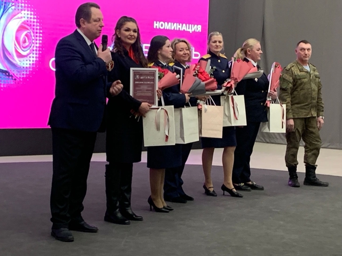 В Петербурге представительницы  Росгвардии стали номинантами межрегиональной общественной премии «Щит и Роза»