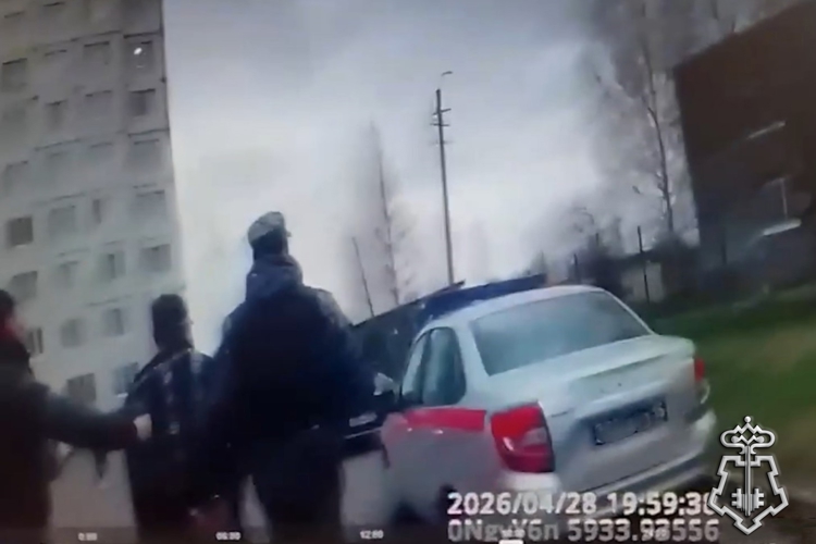 В Ленобласти сотрудники Росгвардии и полиции по «горячим» следам задержали подозреваемого в умышленном причинении вреда здоровью