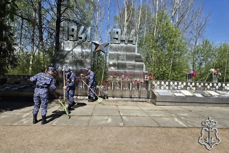 В Ленинградской области росгвардейцы приняли участие в мероприятиях, посвященных 81-й годовщине Победы в Великой Отечественной войне