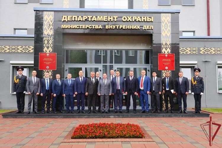Делегация Главного управления вневедомственной охраны Росгвардии совершила рабочую поездку в Республику Беларусь.
