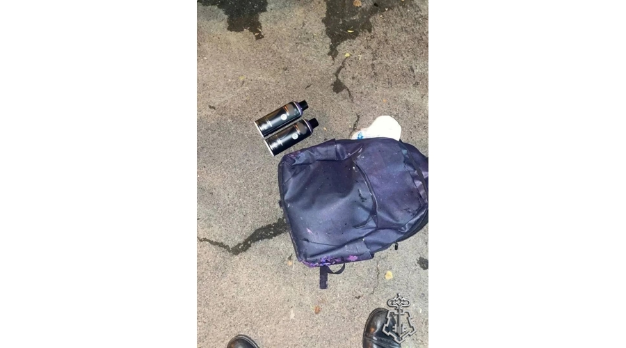 В Петербурге росгвардейцы задержали вандала-рецидивиста, наносившего трафаретные изображения с наркорекламой на объекты городской инфраструктуры