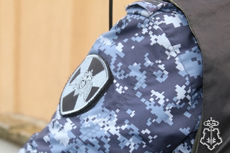 Росгвардейцы задержали дебошира, нанесшего телесные повреждения мужчине в центре Санкт-Петербурга