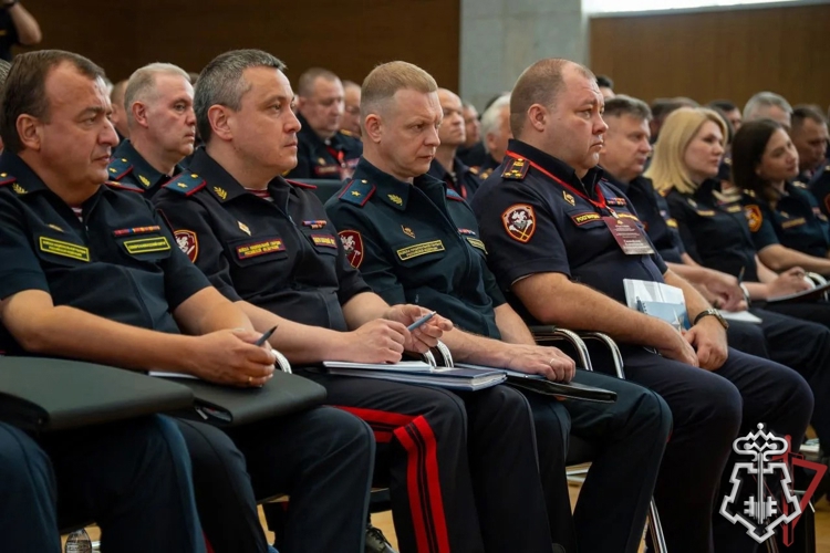 Руководитель управления вневедомственной охраны Росгвардии по Санкт-Петербургу и Ленинградской области области принял участие во Всероссийском совещании-семинаре в Нижнем Новгороде