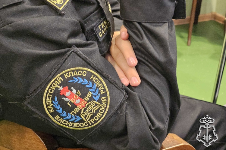 В Санкт-Петербурге и Ленинградской области представители Росгвардии провели встречи со школьниками, посвященные Дню солидарности в борьбе с терроризмом